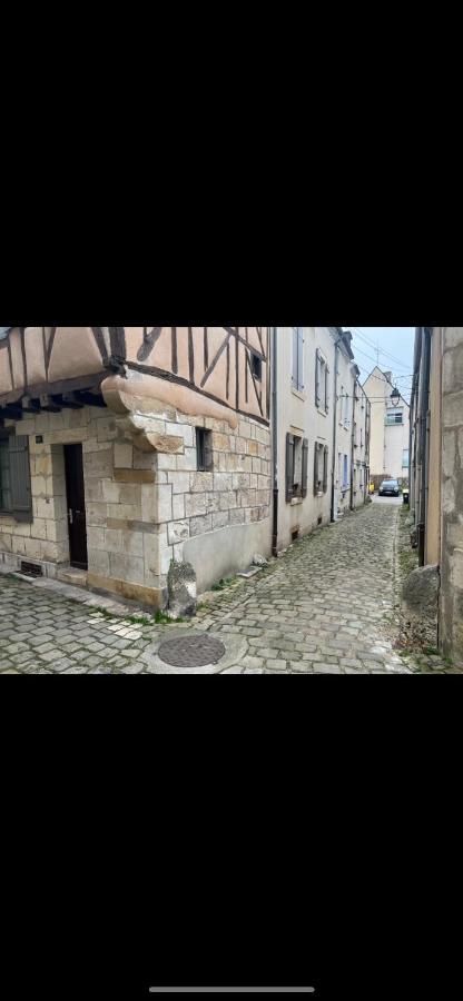 Petit F2 Fonctionnel Plein Centre Et Proche Gare Apartment Bourges